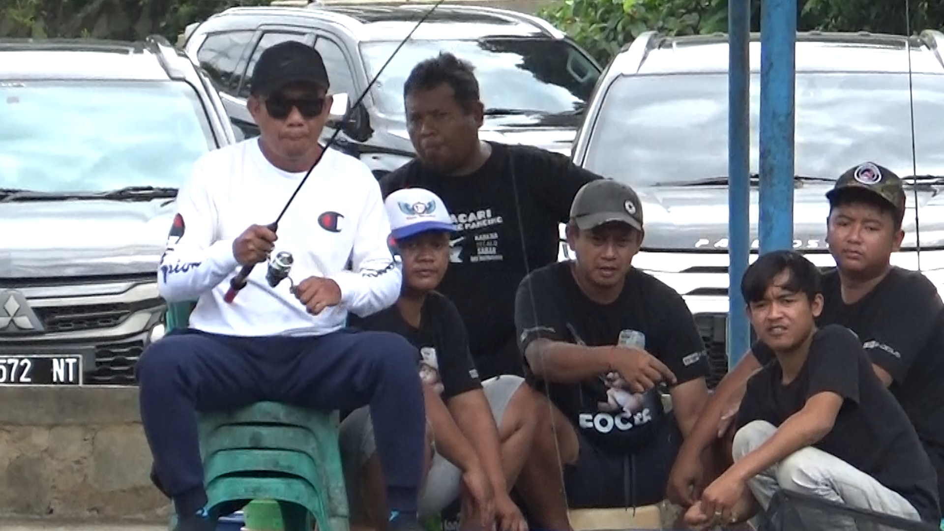 Joki Bekas saat memancing